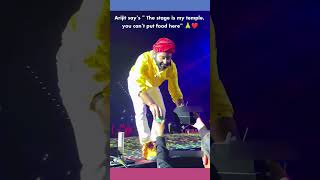 Arijit Singhs Heartwarming Reaction When a Fan Placed Food on Stage Arijit Concert  shorts [upl. by Averill]