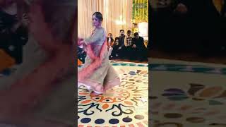 ambarsariya suitsuit sangeetdance holuddance haldidance weddingdance theneverendingdesire [upl. by Leirej173]