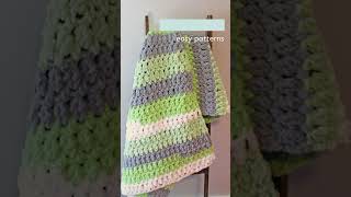 Bernat Baby Blanket Yarn Patterns 25 Free Crochet Blanket Patterns to Make crochet crocheting [upl. by Rehprotsirhc370]