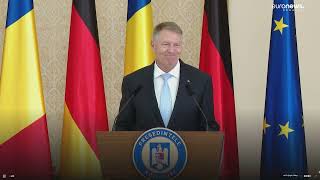 Iohannis despre greva profesorilor Sau găsit soluții pentru punctele revendicate de sindicate [upl. by Eytteb613]