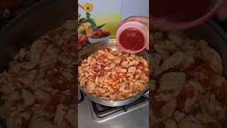 Aj Kya Pakaaen Episode 2 😋😍 yesicancook food shorts loadedrice riceplatter [upl. by Quartus]