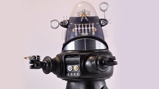 12quot Robby The Robot Review XPlus viny figure from Forbidden Planet [upl. by Damha]