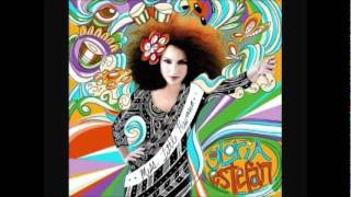 Gloria Estefan feat El Cata  make my heart go [upl. by Stoeber]