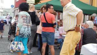 Erdbeerfest auf dem Wochenmarkt [upl. by Mayfield]