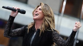 Shania Twains Stage Fright Struggles Will She Be Yanked Off StageUSA NEWS [upl. by Ajnek]