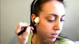 How to Use Makeup Brushes  Contour Makeup Brushes [upl. by Oner]