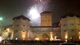 Silvester Neujahr 2017 München Isartor [upl. by Perkin961]