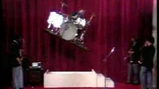 Buddy Rich  Floating amp Rotating Drum Set [upl. by Notxarb]