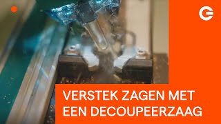 Verstek zagen met een decoupeerzaag [upl. by Salvatore50]