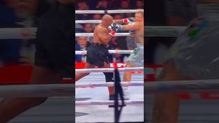 Amazing Haed move and timing miketyson boxing jakepaul [upl. by Veats]