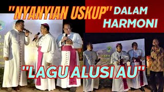 PAUS FRANSISKUS dipakaikan Penutup Kepala Khas Simalungun [upl. by Ahlgren]