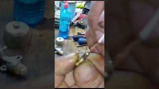 Carburetor cleaning Subaru Robin EX 17 [upl. by Devehcoy]