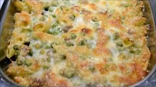 Pasta al forno con piselli e salsiccia [upl. by Htebazle]