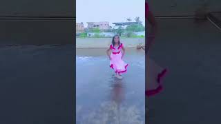 Barso re megha megha song dance 🌨️ please subscribeshortsvideodance [upl. by Irbmac594]