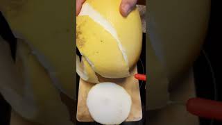 THIS IS HOW YOU PEEL POMELO shorts asmr satisfying trendingvideo viralvideo fruits [upl. by Brubaker]