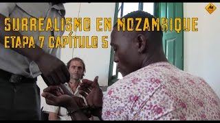 NOS ROBAN UN ORDENADOR PORTÁTIL EN MOZAMBIQUE S07E05 VUELTA AL MUNDO EN MOTO CON CHARLY SINEWAN [upl. by Eceinhoj843]