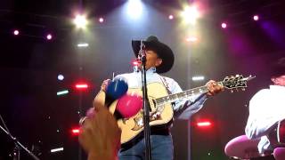 GEORGE STRAIT quotEL REYquot in San Antonio [upl. by Pall212]