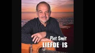 Piet Smit  CD LIEFDE IS  In eenvoud [upl. by Anaet]