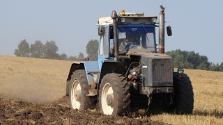 HTZ16331 plowing  ХТЗ16331 вспашка зяби [upl. by Ellenad737]