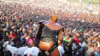 diamond Platnumz  Amazing Show in Mwanza [upl. by Nadnarb]