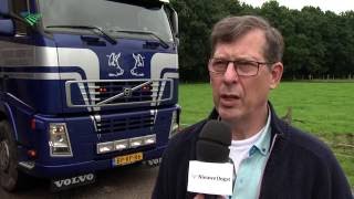 Veehandelaar valt Varkens in Nood aan [upl. by Nylekoorb]