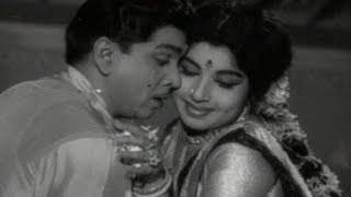 Adarsha Kutumbam Songs  Bidiyamela O Cheli Song  Nageswara Rao  Jayalalitha [upl. by Jeanna914]