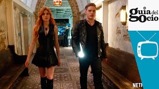 Cazadores de sombras  Shadowhunters   Trailer español [upl. by Hatokad]