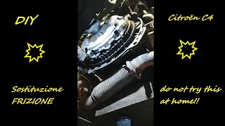 DIY  Sostituzione Frizione Fai da te  Citroën C4 14 16v [upl. by Ayvid]