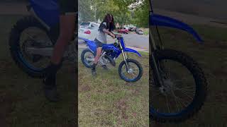 Brand New Yz125 cold start yamaha [upl. by Adnak779]