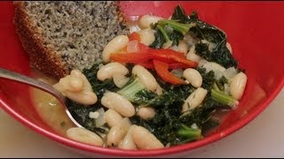 Greens amp Beans Italian Style  Kale and Cannellini Beans in Chicken Broth [upl. by Filmer377]