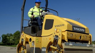 Video Walkaround DD25B Asphalt Compactor Roller [upl. by Knowling]