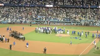 Dodgers def Mets to win NL pennant Dodgers meet Yankees in World Series Go Dodgers [upl. by Geminian]