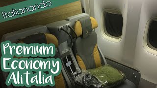 Como é voar na Premium Economy da Alitalia  Dani Polis [upl. by Resaec]