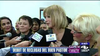 Johana Bahamón hace llorar a las reclusas del Buen Pastor  5 de febrero de 2013 [upl. by Ahseenyt]