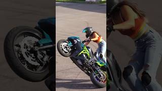 A little Savage 🤭 bikergirl stunt motorcycle bike moto [upl. by Aramoj181]