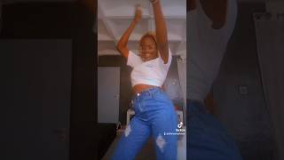 Burna boy  Gbona stephaniebonyo dance subscribe challenge [upl. by Erimahs]