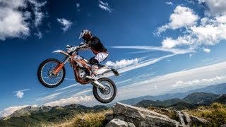 MY2014  Prueba  KTM Freeride 250R amp 350 Testride  English amp Español [upl. by Etnecniv658]