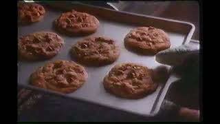 Nestle Tollhouse SemiSweet Morsels Christmas Commercial  December 16 1993 [upl. by Proudman]