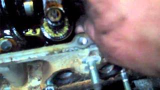 RENAULT CLIO 12OOcc HEAD GASKIT REPAIR [upl. by Nnael253]