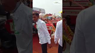 क्या आपको पता है महिंद्रा और स्वराज एक ही है  COMMENT करके बताएं  Mahindra And Swaraj Tractor [upl. by Lusar]