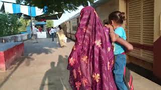 05497NarkatiaganjGorkhpur Canttpassenger trainindianrailways trainjourneypassengertrain [upl. by Kinney]