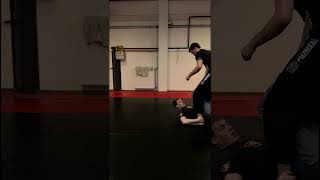 Tripod sweep bjj jiujitsutechnique grappling mma [upl. by Stearns318]