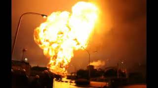 Cosmo Oil Refinery Explosion close up Ichihara Japan  March 11 2011 [upl. by Anneh]