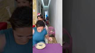 Alexia viu a coxa de frango e trocou comédia maeefilha comida humor viralshort [upl. by Burns]