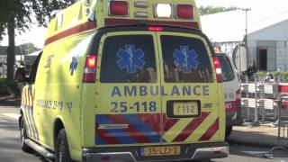 080912 A1 Ambulance 25119  25118 tijdens het Pieperfestival in Emmeloord [upl. by Florine908]