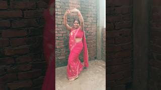 desi thumka 😅😅😅 gaon ka desi dance [upl. by Nilsoj]