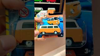 Volkswagen Kombi Maisto shorts diecast hotwheels maistodiecast [upl. by Analram]