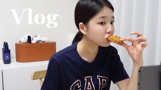 vlog  직장인 브이로그  뭔 하루가 먹다가 끝나네  요즘 빠진 참치오이비빔밥🐟 김치처돌이의 김치추천 🥬  직장인 데일리룩  직장인 출근룩 일상브이로그 [upl. by Sandye]