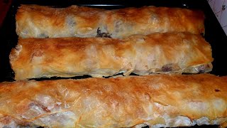 Placinta cu branza si mereHázi RétesPlacinta Strudel ardelenesc cu mere si branza Apfelstrudel [upl. by Ellekcim680]