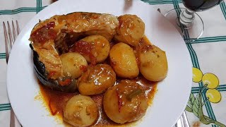 Guisado de Congro com Batata [upl. by Yelekalb]